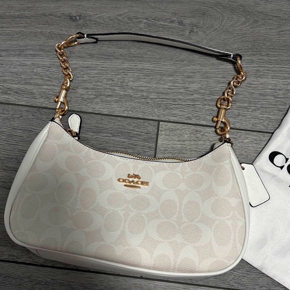 Coach Handbags - Coach White and Gold Shoulder Bag